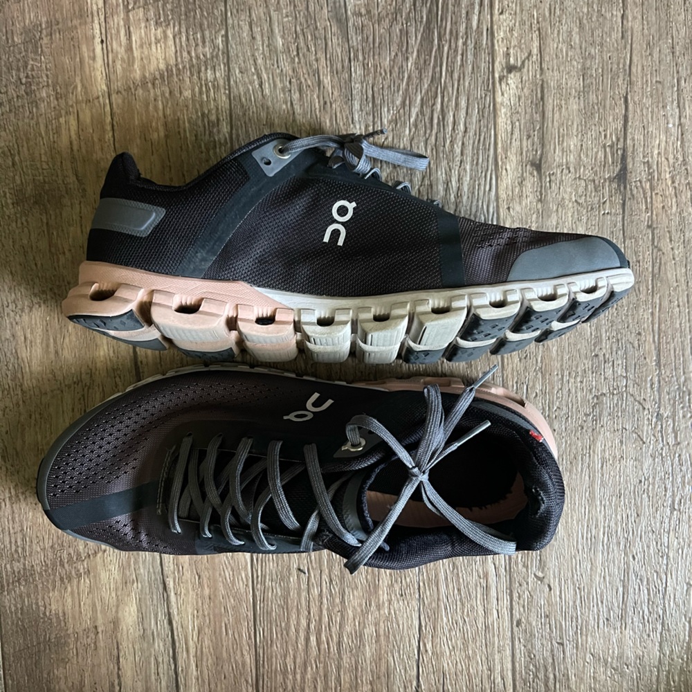 Women’s On Clouds 9.5